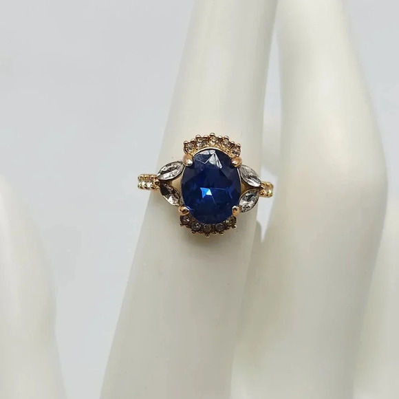 Blue Clear Glass Rhinestone High End Cocktail Retro Ring Size 6 - Picture 1 of 4